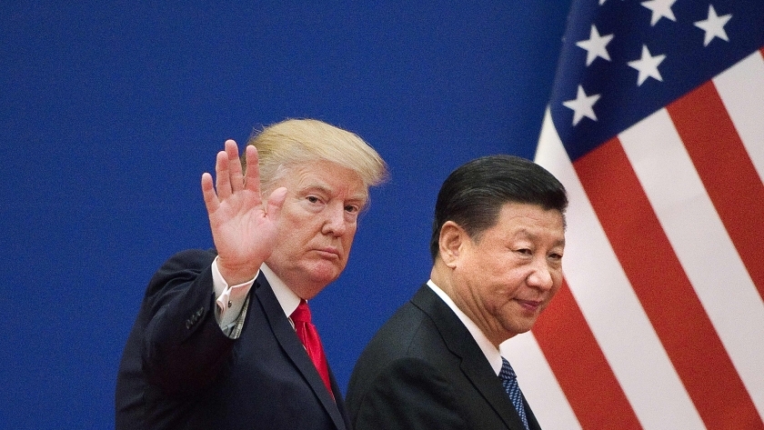 الرئيس الصيني ونظيره الأمريكي دونالد ترامب