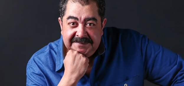 طارق عبدالعزيز.