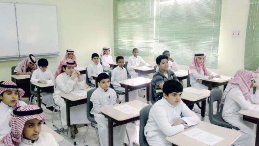 الدراسة في رمضان في السعودية تعود بعد غياب