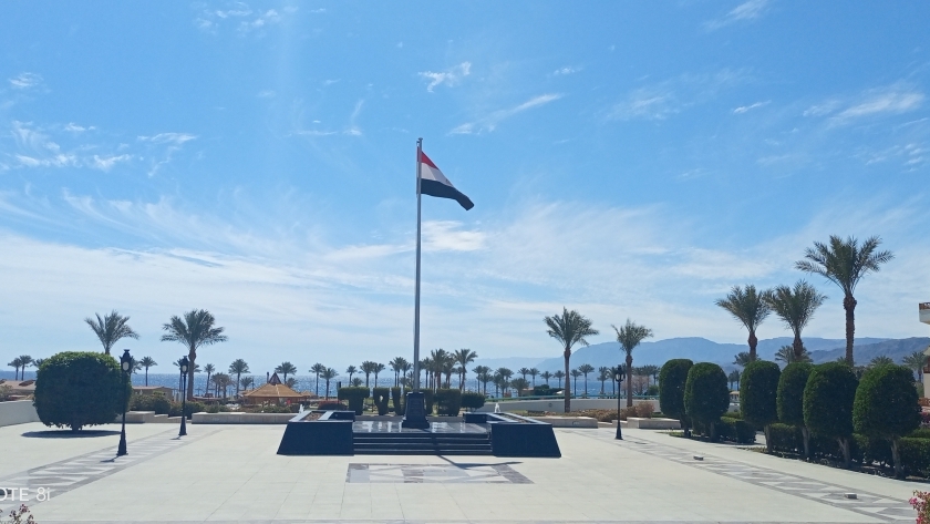ساحة العلم المصري في مدينة طابا