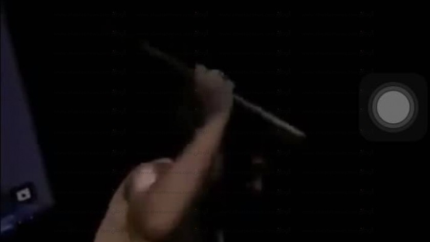لقطة من فيديو تعذيب الشاب