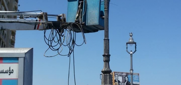 حي منتزه ثان بالإسكندرية يتابع أعمال صيانة الكهرباء
