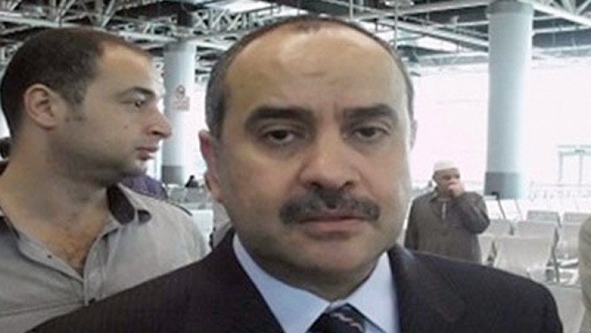محمد منار عنبه وزير الطيران المدني الجديد