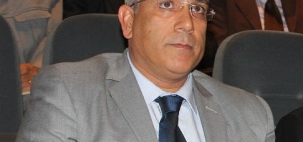 الدكتور فتحي عبد الوهاب