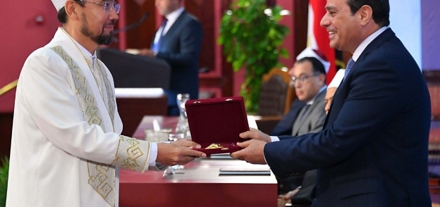 الرئيس عبدالفتاح السيسي خلال احتفالية المولد النبوي