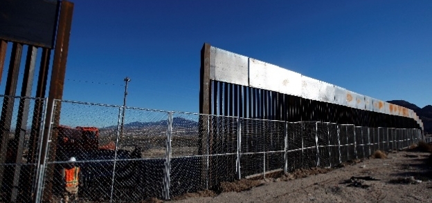 جزء جديد من الجدار الفاصل بين الحدود الأمريكية مع المكسيك