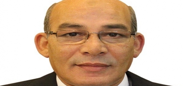 الدكتور عبد المنعم البنا، وزير الزراعة واستصلاح الأراضي