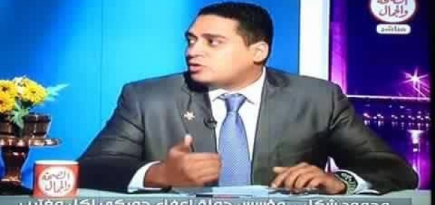 محمود شكل مؤسس حملة إعفاء جمركي