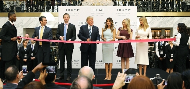 افتتاح فندق دونالد ترامب الجديد