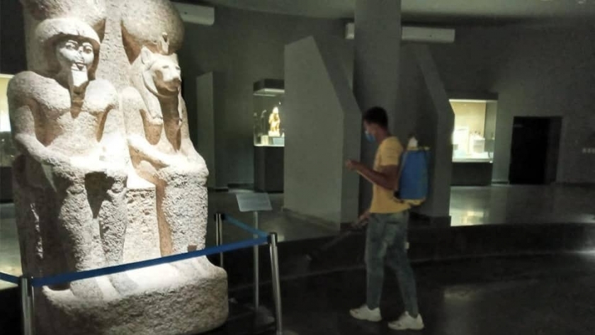 صورة لتمثال رمسيس الثاني بمتحف كفر الشيخ