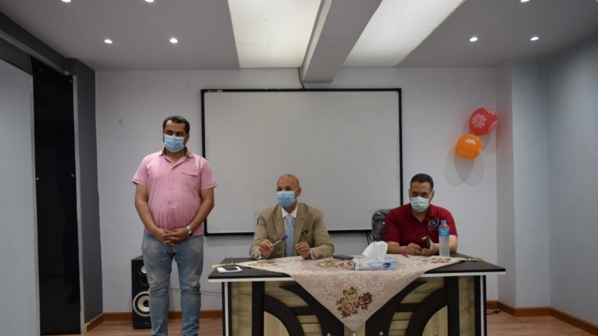 «صحة الشرقية» تناقش تنفيذ برنامج الزمالة المصرية داخل المستشفيات
