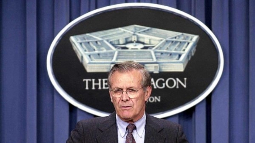 وزير الدفاع الأمريكي السابق دونالد رامسفيلد