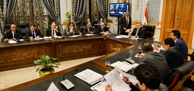 اجتماع لجنة خاصة لمناقشة بيان الحكومة