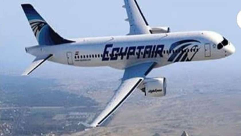 مصر للطيران تعلن : تسير 32 رحلة خلال ال 24 ساعة القادمه تقل على متنها 2500 مسافر من جنسيات مختلفه