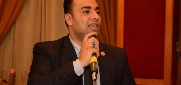 الدكتور شرف الدين فيصل، عضو مجلس نقابة الأطباء البيطريين