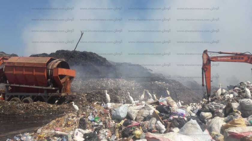 محافظ الغربية يوجه بتشكيل لجنة لمعاينه حريق مصنع تدوير القمامة بالمحلة