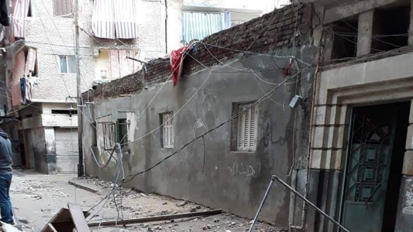  إصابة سيدة إثر وقوع شرفة عقار في الإسكندرية بسبب الأمطار