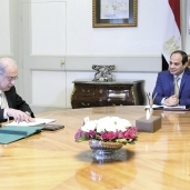 الرئيس السيسى خلال اجتماع مع «إسماعيل»