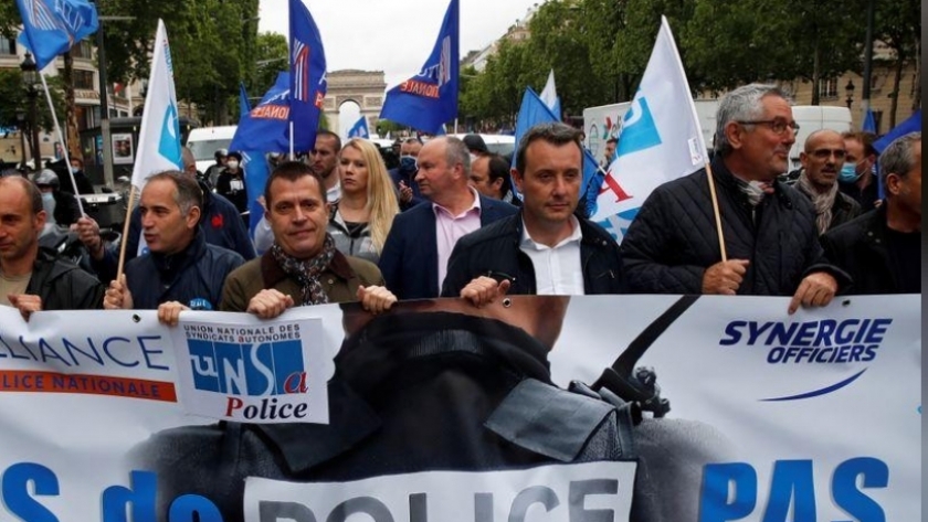 احتجاجات الشرطة الفرنسية