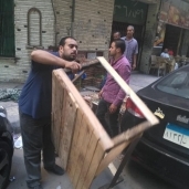 حي المنتزه ثان بالإسكندرية يشن حملة لرفع تعديات الطريق العام