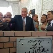 عاشور يضع حجر أساس نادي المحامين في بورسعيد
