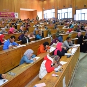 "2013" طالبا وطالبة يخوضون امتحانات التيرم الأول بتربية رياضية سوهاج