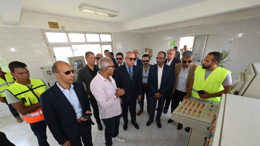 الإسكان تواصل جهودها لتشغيل المرخاط الثانية من محطة مياه الشرب بالقاهرة الجديدة