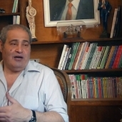 الكاتب نبيل فاروق