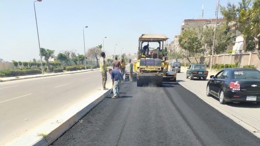  محافظ الإسكندرية يكلف بالبدء في أعمال رفع كفاءة الطريق الزراعى.. والانتهاء من الأعمال خلال ١٠ أيام
