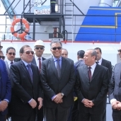 وزير النقل يضع حجر الأساس بميناء دمياط