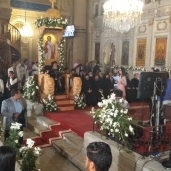 وصول البابا تواضروس إلى المرقسية بالإسكندرية للقاء الشباب