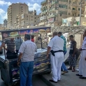 بالصور| إزالة 6 أسواق بالإسكندرية في 24 ساعة.. والباعة: "حانرجع تاني لما يمشوا"