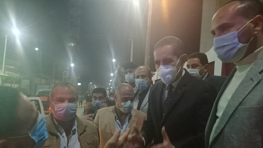 محافظ الغربية في جولة رابعة يتفقد اللجان الانتخابية بمركز ومدينة سمنود