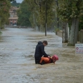مقتل 13 شخصا على الأقل جنوب فرنسا جراء الفيضانات