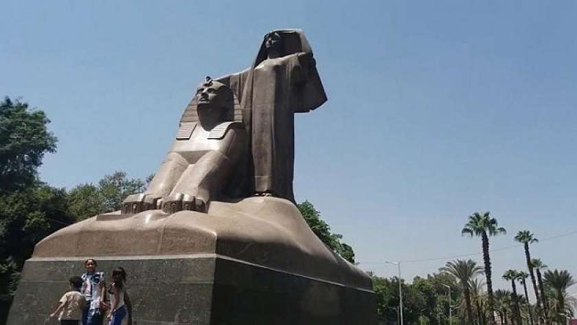 تمثال نهضة مصر