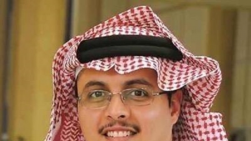 عماد المديفر الباحث السعودي في الدبلوماسية العامة والإعلام