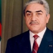 الرئيس الجزائري السابق اليمين زروال