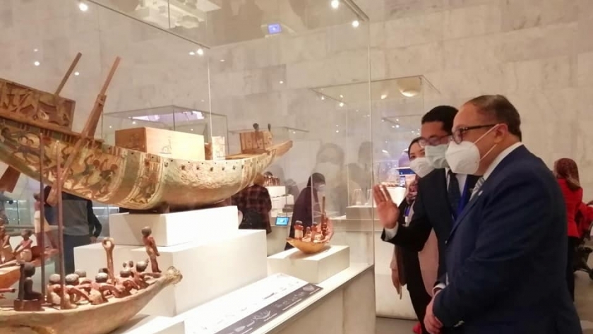 الدكتور أشرف رضا خلال زيارته لمتحف الحضارة