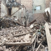 إصابة شخص في انهيار منزل بسوهاج
