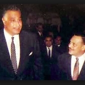 سامي شرف مع الرئيس الراحل جمال عبدالناصر