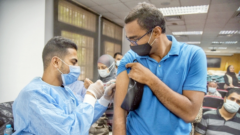 التطعيم ضد الأوبئة