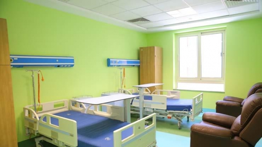 تجهيز أول غرفة لاستقبال الأطفال مرضى السرطان بمستشفى شفاء الأورمان في الأقصر