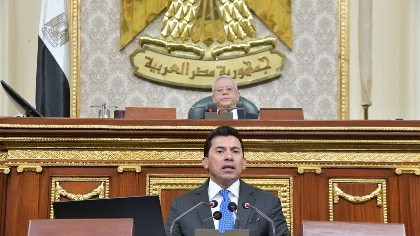 وزير الشباب والرياضة خلال جلسة مجلس النواب