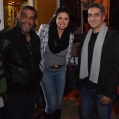 رانيا يوسف مع المخرج روماني سعد والمنتج أحمد السيد