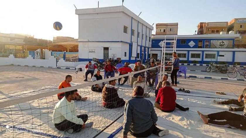 تدريبات فريق ذوي الهمم الكرة الطائرة بمركز شباب طور سيناء