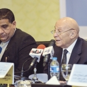 رئيس المجلس القومى لحقوق الإنسان خلال مؤتمر صحفى «صورة أرشيفية»