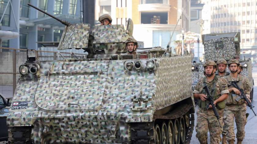 الجيش اللبناني ينتشر لاحتواء اشتباكات بيروت