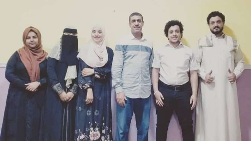 أفراد المبادرة اليمنية