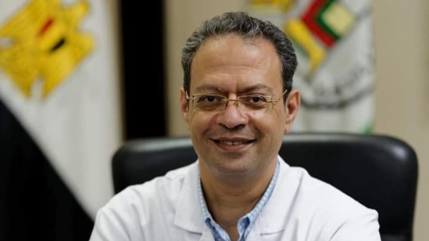 الدكتور عمرو الحديدي مدير مستشفى قصر العيني الفرنساوي