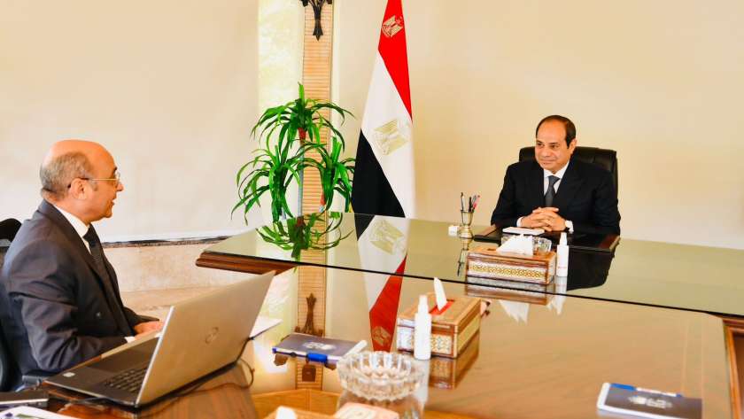 الرئيس السيسي خلال الاجتماع مع وزير العدل